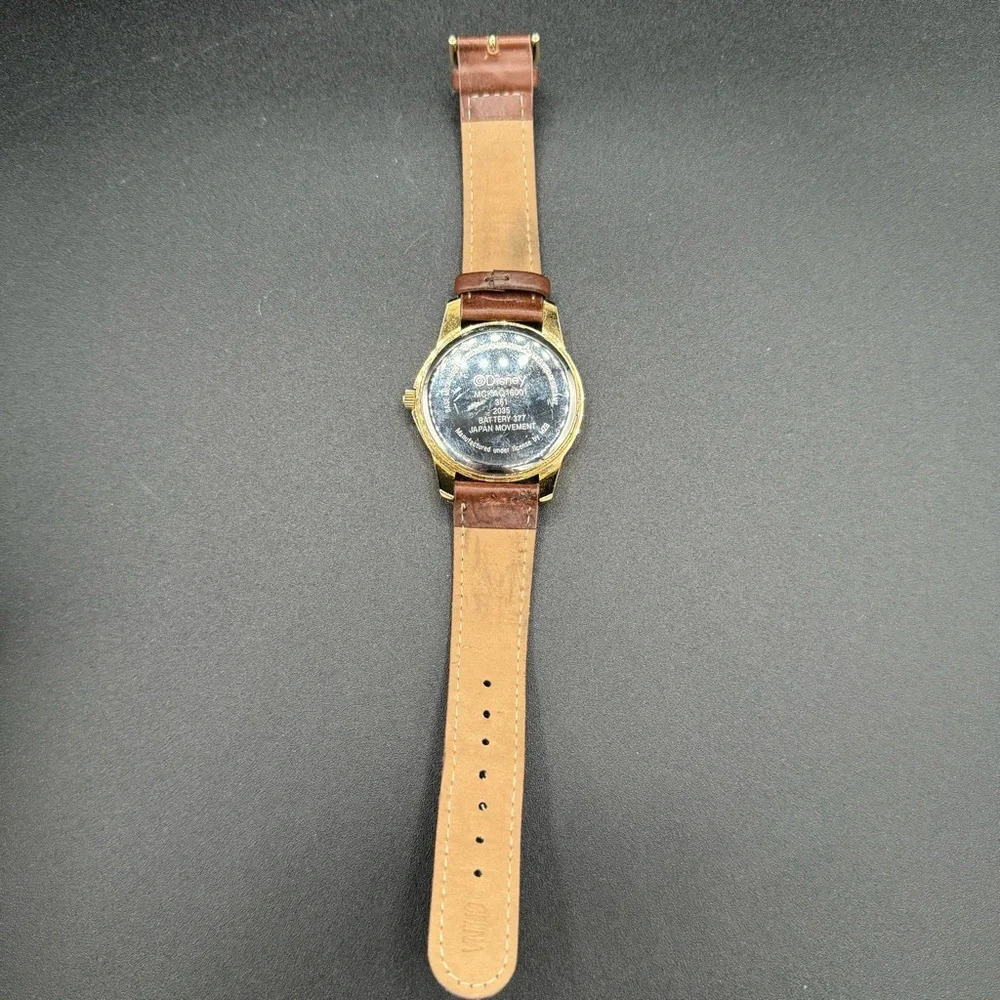 Vintage Mickey Mouse Disney Wide Face Analog Watch with Brown Leather Band - Picture 14 of 16